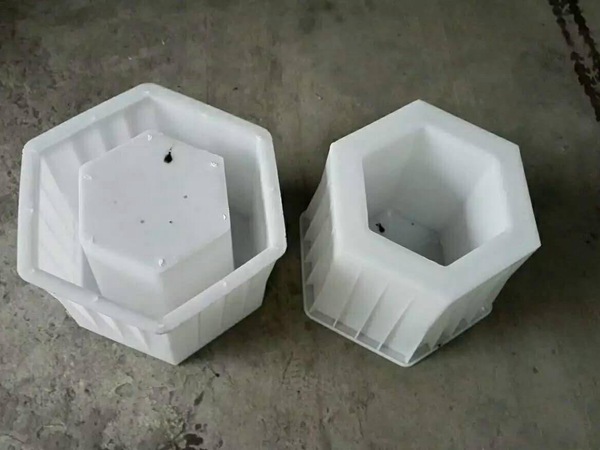 實(shí)心六角護(hù)坡模具